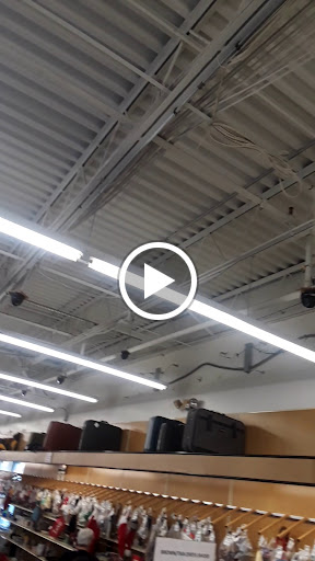 Thrift Store «Valley Thrift Store», reviews and photos, 1717 Woodman Dr, Kettering, OH 45420, USA