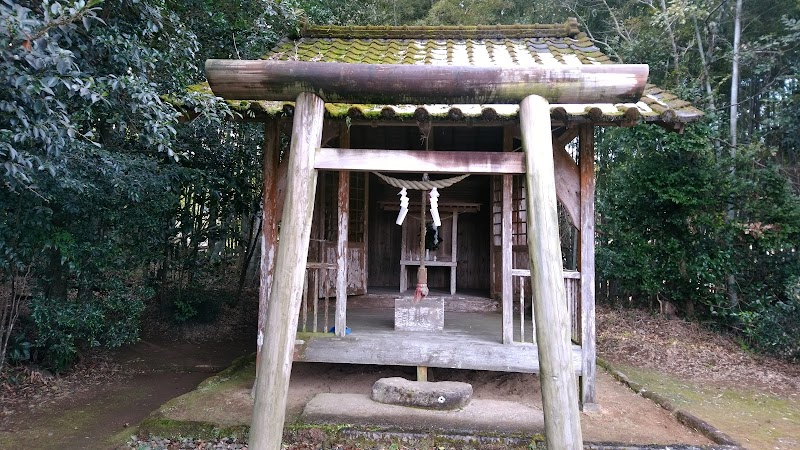 近岡神社