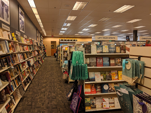 Book Store «Books-A-Million», reviews and photos, 2929 James Sanders Blvd, Paducah, KY 42001, USA