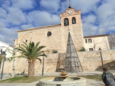 Iglesia de Nuestra Señora de los Remedios Pl. de Don Juan Carlos I, 9, 28595 Estremera, Madrid, España