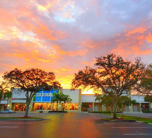 Shopping Mall «Tower Shops», reviews and photos, 1904 S University Dr, Davie, FL 33324, USA