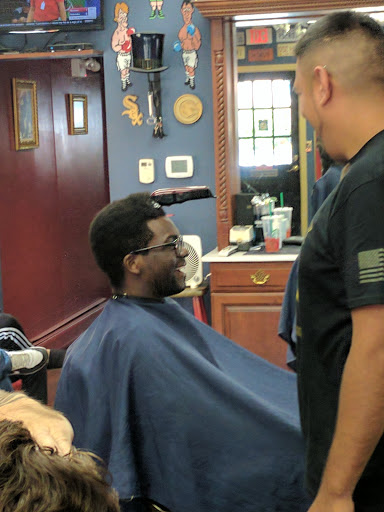Barber Shop «Punch Barber Shop», reviews and photos, 491 Pennsylvania Ave, Glen Ellyn, IL 60137, USA