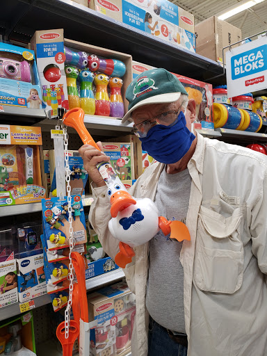 Department Store «Walmart Supercenter», reviews and photos, 4115 E Lincoln Way, Sterling, IL 61081, USA