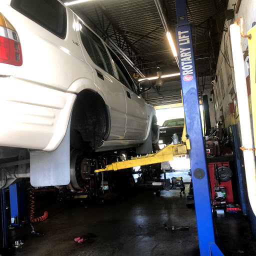 Auto Repair Shop «J D Auto Repair and Instant Muffler, Inc.», reviews and photos, 1130 South State Road 7, Hollywood, FL 33023, USA