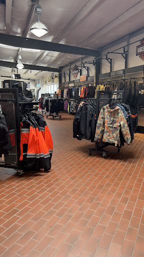 Harley-Davidson Dealer «South East Harley-Davidson», reviews and photos, 23105 Aurora Rd, Bedford Heights, OH 44146, USA