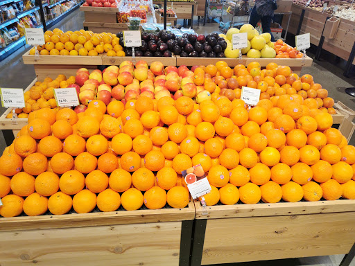 Natural Foods Store «PCC Natural Markets - West Seattle», reviews and photos, 2749 California Ave SW, Seattle, WA 98116, USA