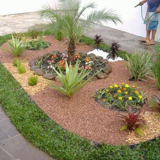 Logo da empresa - C - Jardins