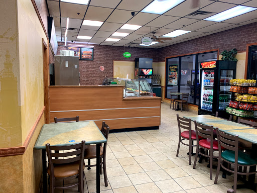 Restaurant «Subway», reviews and photos, 1051 Claypool Hill Mall Rd #10, Cedar Bluff, VA 24609, USA