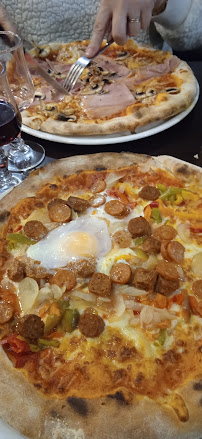 Pizza du Restaurant italien LA TABLE ITALIENNE à Chambourcy - n°11