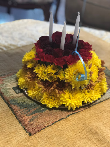 Florist «Elite Floral & Gift Shoppe», reviews and photos, 504 N Alafaya Trail #109, Orlando, FL 32828, USA