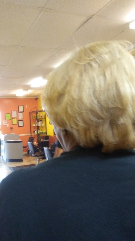 Dominican Hair Salon Birmingham, AL 35209 Services and Reviews