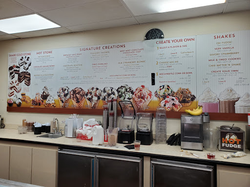 Ice Cream Shop «Cold Stone Creamery», reviews and photos, 250 N Atlantic Ave #102, Daytona Beach, FL 32118, USA
