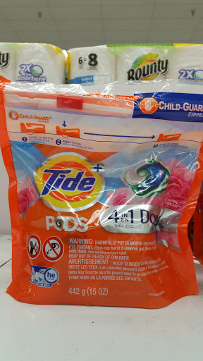 Grocery Store «Schnucks», reviews and photos, 1160 Shackelford Rd, Florissant, MO 63031, USA