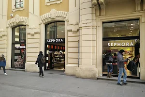 SEPHORA PISA image