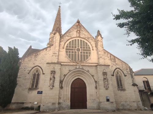 Église catholique Collégiale Notre-Dame, Mirebeau Paroisse Sainte Radegonde en Haut Poitou Mirebeau