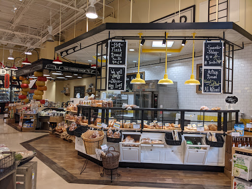 Grocery Store «Lowes Foods on Strickland Road», reviews and photos, 9600 Strickland Rd, Raleigh, NC 27615, USA