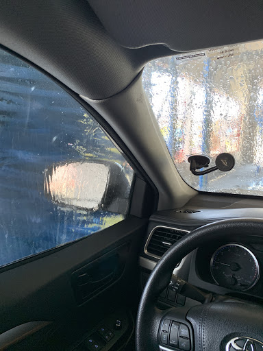 Car Wash «Wishy Washy Express Car Wash», reviews and photos, 14537 Sherman Way, Van Nuys, CA 91405, USA