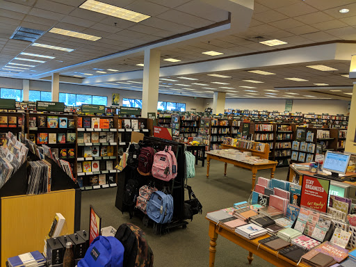 Bookstores open on Sundays Tampa
