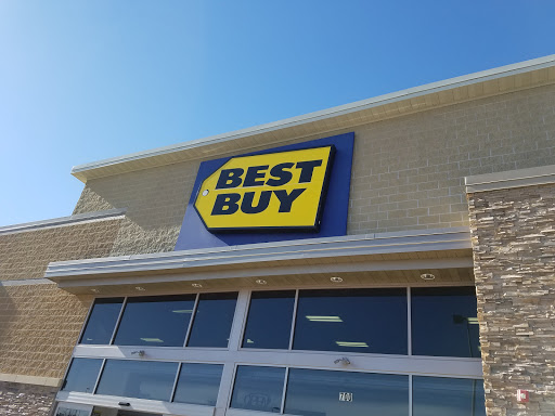 Electronics Store «Best Buy», reviews and photos, 700 N Edwards Blvd, Lake Geneva, WI 53147, USA