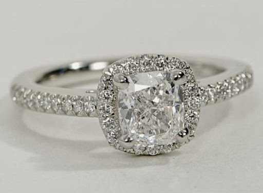 Jewelry Store «Dale Robertson Jewelry Co., LLC», reviews and photos, 784 Loveland-Miamiville Rd #300, Loveland, OH 45140, USA