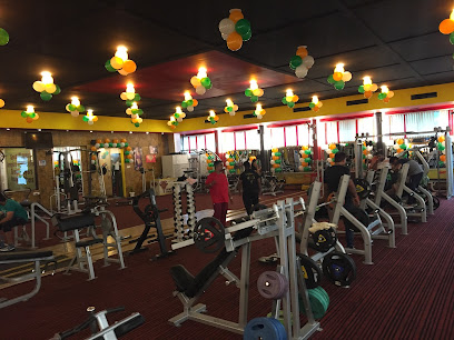 ATHLETE FITNESS CENTRE 24/7 - 2ND FLOOR, Jeevan Plaza, Shaheed Chandrashekhar Azad Chowk, Viram Khand 5, Gomti Nagar, Lucknow, Uttar Pradesh 226010, India