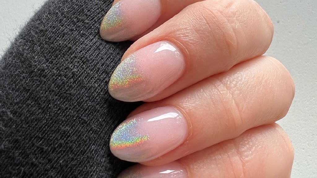 Phet @ Laos Nail Lounge 55344