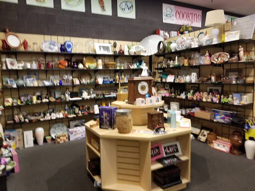 Book Store «Bookmans Mesa Entertainment Exchange», reviews and photos, 1056 S Country Club Dr, Mesa, AZ 85210, USA