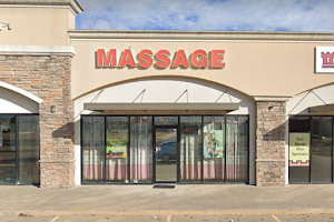 Tiger Massage OKC image