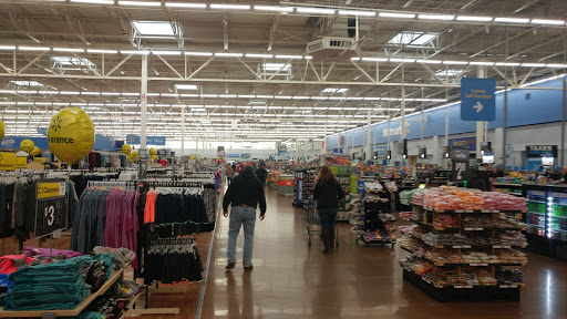 Department Store «Walmart Supercenter», reviews and photos, 555 Colemans Crossing Blvd, Marysville, OH 43040, USA