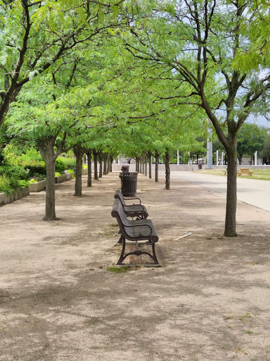 Park «Louisville Waterfront Park (Great Lawn, Harbor Lawn, Festival Plaza)», reviews and photos, 231 Witherspoon St, Louisville, KY 40202, USA