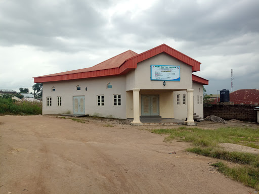 Baptist Church Hwolshe, Hwolshe Primary School, Jos, Nigeria, Place of Worship, state Plateau