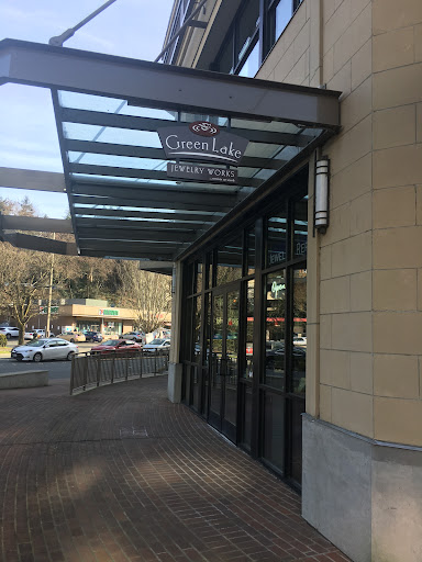 Green Lake Jewelry Works, 25 Bellevue Way SE, Bellevue, WA 98004, USA, 