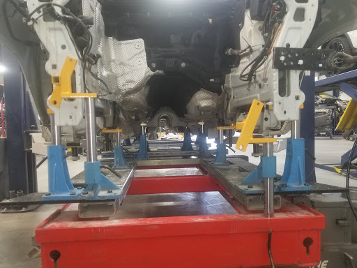 Auto Repair Shop «Caliber Collision», reviews and photos, 2110 Aviation Dr, Upland, CA 91786, USA