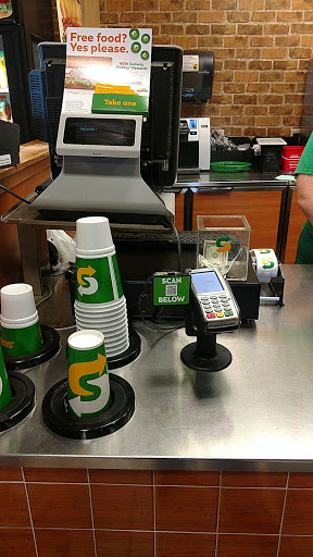 Restaurant «SUBWAY®Restaurants», reviews and photos, 1325 Capital Ave NE, Battle Creek, MI 49017, USA