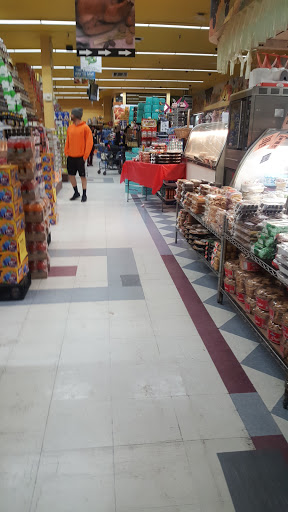 Supermarket «Compare Foods», reviews and photos, 918 Main St, Farmingdale, NY 11735, USA