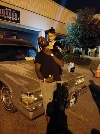 Haunted House «Moxley Manor Haunted House», reviews and photos, 510 Harwood Rd, Bedford, TX 76021, USA