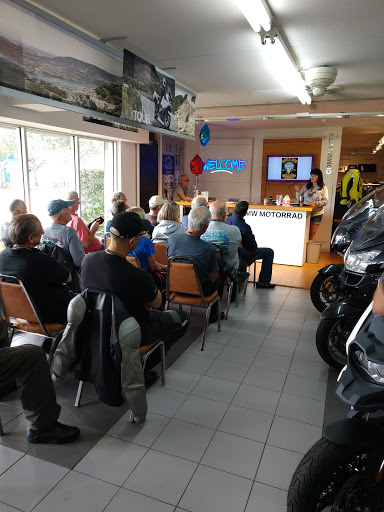 BMW Motorcycle Dealer «BMW Motorcycles Fort Lauderdale», reviews and photos, 4201 Peters Rd, Plantation, FL 33317, USA