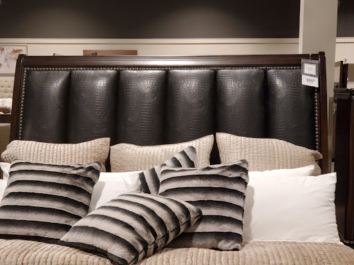 Furniture Store «American Signature Furniture», reviews and photos, 3001 Stonecrest Promenade, Lithonia, GA 30038, USA