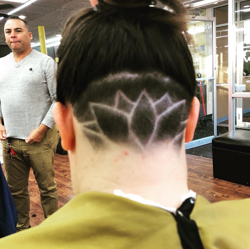 Barber Shop «Los Compadres Barber Shop», reviews and photos, 314 Moody St, Waltham, MA 02452, USA