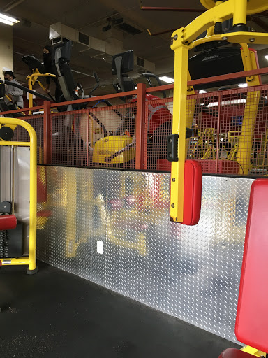 Gym «Retro Fitness - Glendale», reviews and photos, 65-45 Otto Rd, Queens, NY 11385, USA