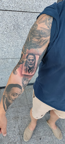 Numer telefony do Tatt Bless You