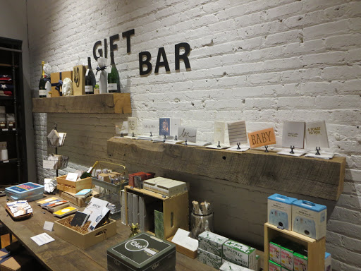 Gourmet Grocery Store «The Market by Foxtrot», reviews and photos, 1019 W Lake St, Chicago, IL 60654, USA