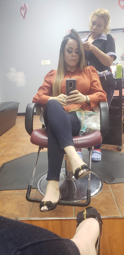 Beauty Salon «El Nati Dominican Hair Salon», reviews and photos, 6011 Haverford Ave, Philadelphia, PA 19151, USA