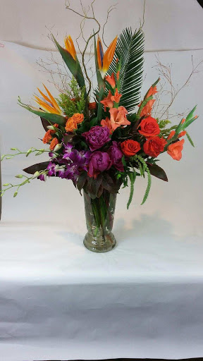 Florist «Blumz By JRDesigns», reviews and photos, 503 E 9 Mile Rd, Ferndale, MI 48220, USA