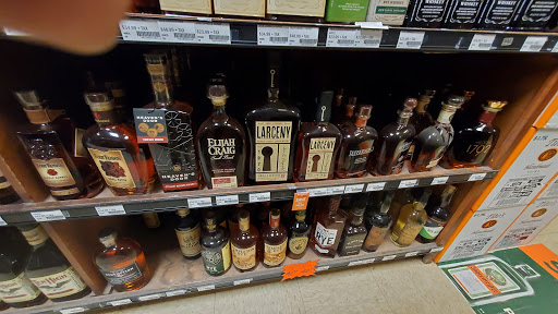 State Liquor Store «Campus State Liquor Store», reviews and photos, 2465 N High St, Columbus, OH 43202, USA