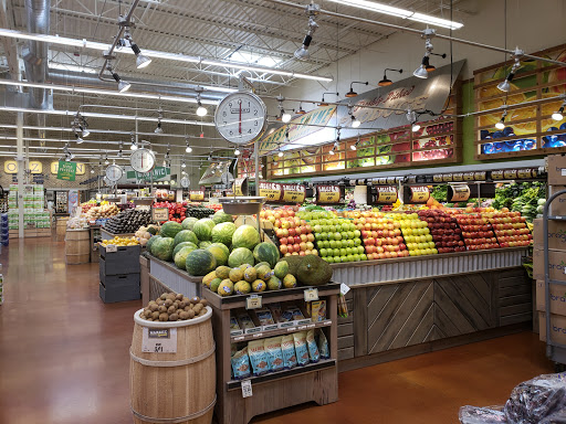 Grocery Store «Fresh Thyme Farmers Market- Downers Grove», reviews and photos, 325 Ogden Ave, Downers Grove, IL 60515, USA