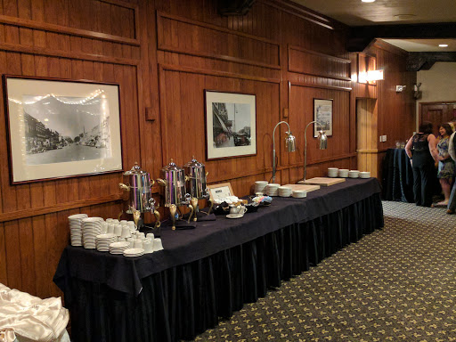 Banquet Hall «Riverside Receptions and Conference Center», reviews and photos, 35 N River Ln, Geneva, IL 60134, USA