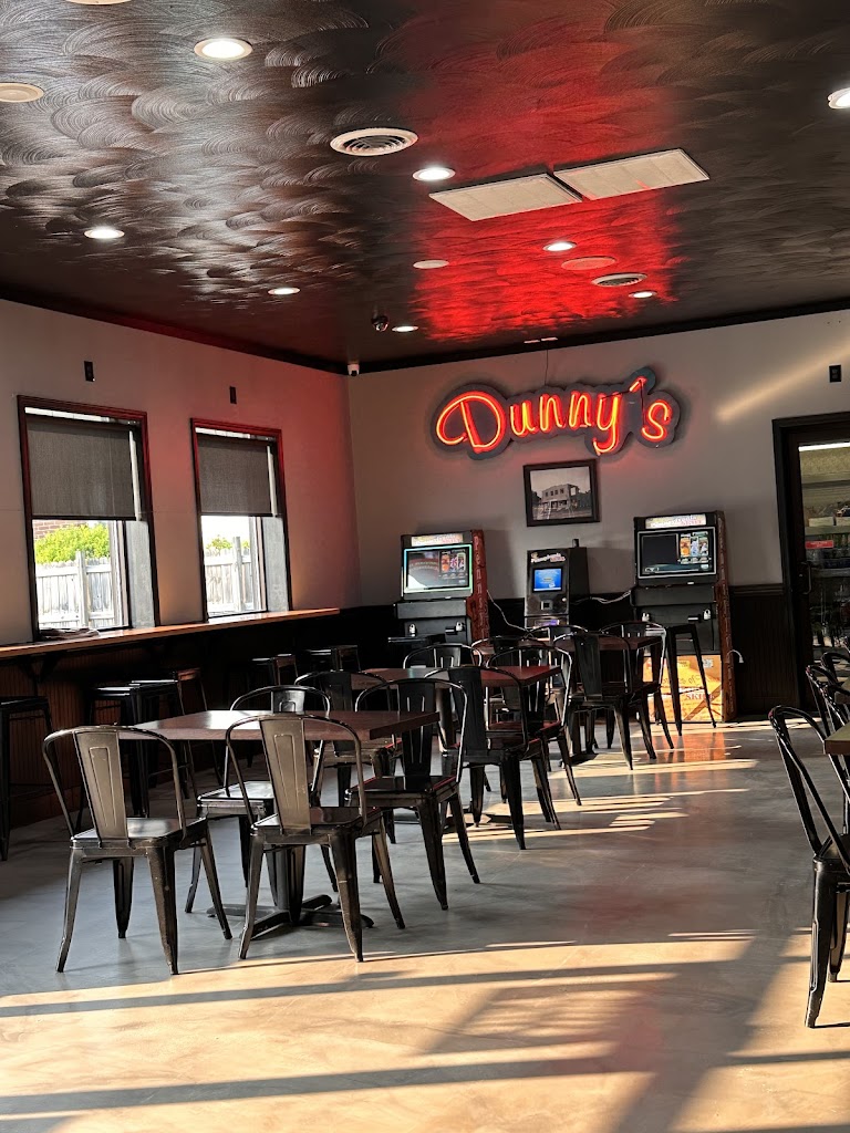 Dunny's Pizza 16630