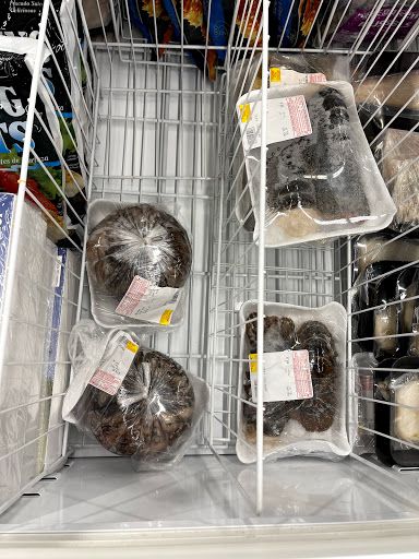 Butcher Shop «Critchfield Meats Retail Store», reviews and photos, 2220 Nicholasville Rd #166, Lexington, KY 40503, USA