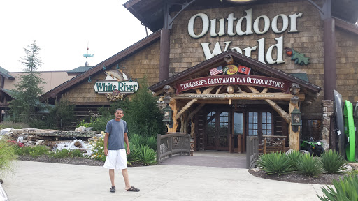 Sporting Goods Store «Bass Pro Shops», reviews and photos, 1 Bass Pro Dr, Bristol, TN 37621, USA